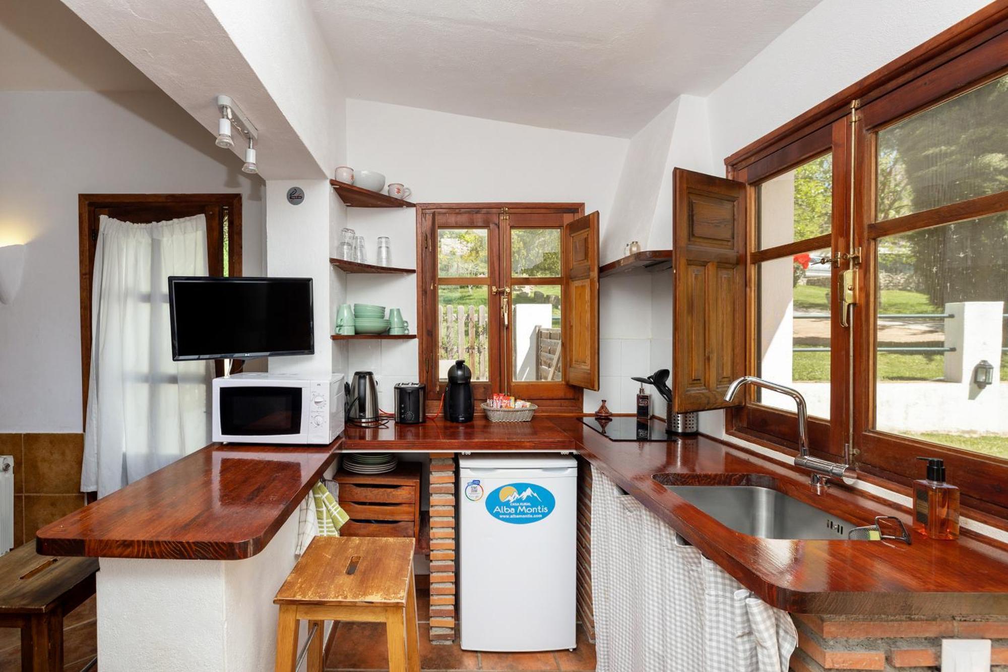 Casa Rural Alba Montis เกวคาร์-เซียร์รา ภายนอก รูปภาพ